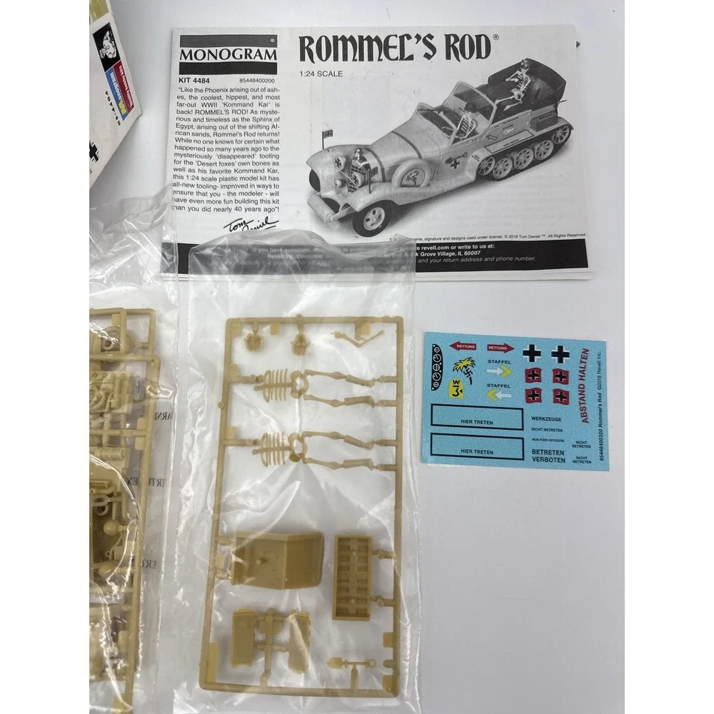 Monogram Rommel's 1 Rommel's Hobby Model Kit 1/24 Scale Tan Plastic Vintage